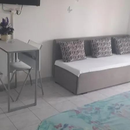 Anita Apartman