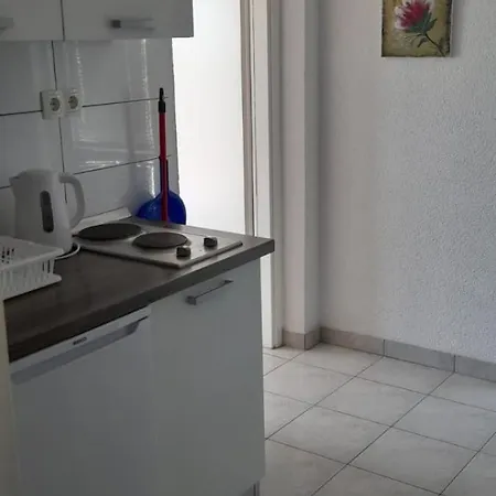 Anita Apartman *