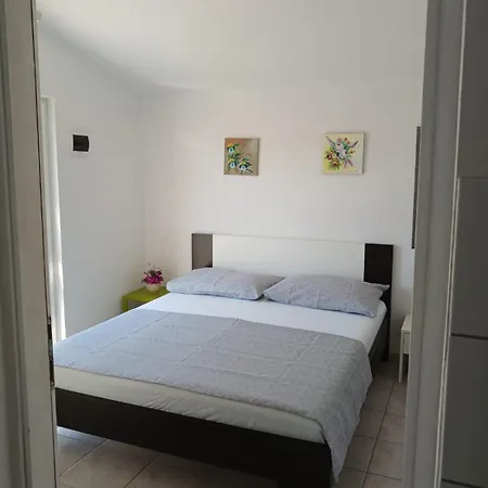 Anita * Rogoznica (Sibenik-Knin)